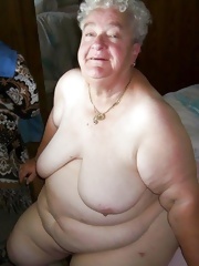 Granny old woman bare tits