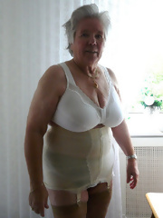 Naughty old woman nude fat tits