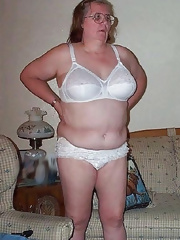 Randy sexy lady unsheathed fat tits
